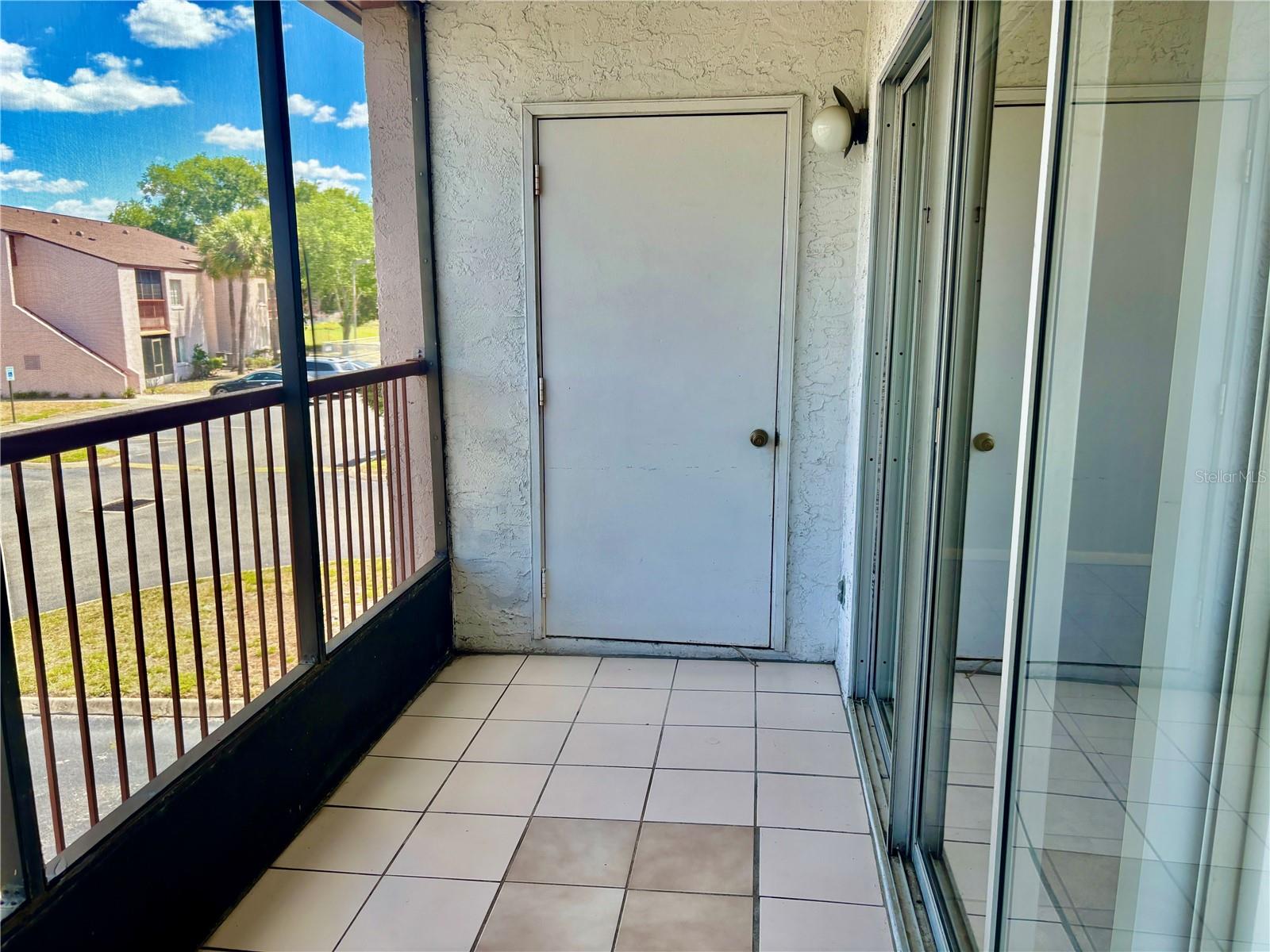 Image 21 of 28 For 2524 Lakeway Branch Drive 3208