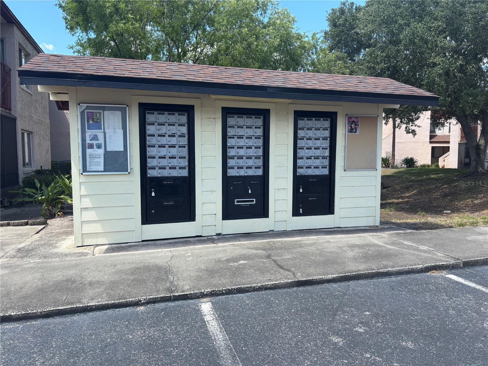 Image 26 of 28 For 2524 Lakeway Branch Drive 3208