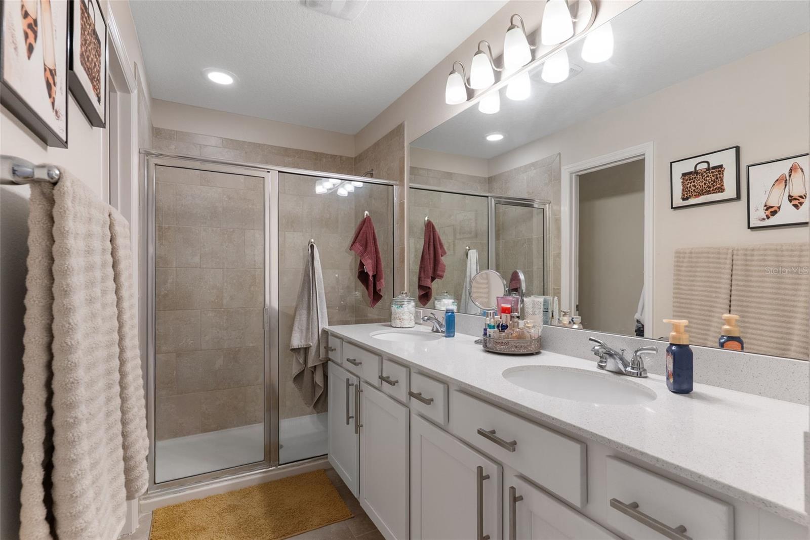 Image 16 of 25 For 1868 Shumard Avenue