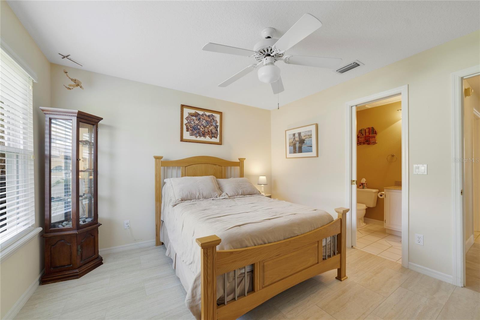 Image 28 of 37 For 3278 Lordmall Court