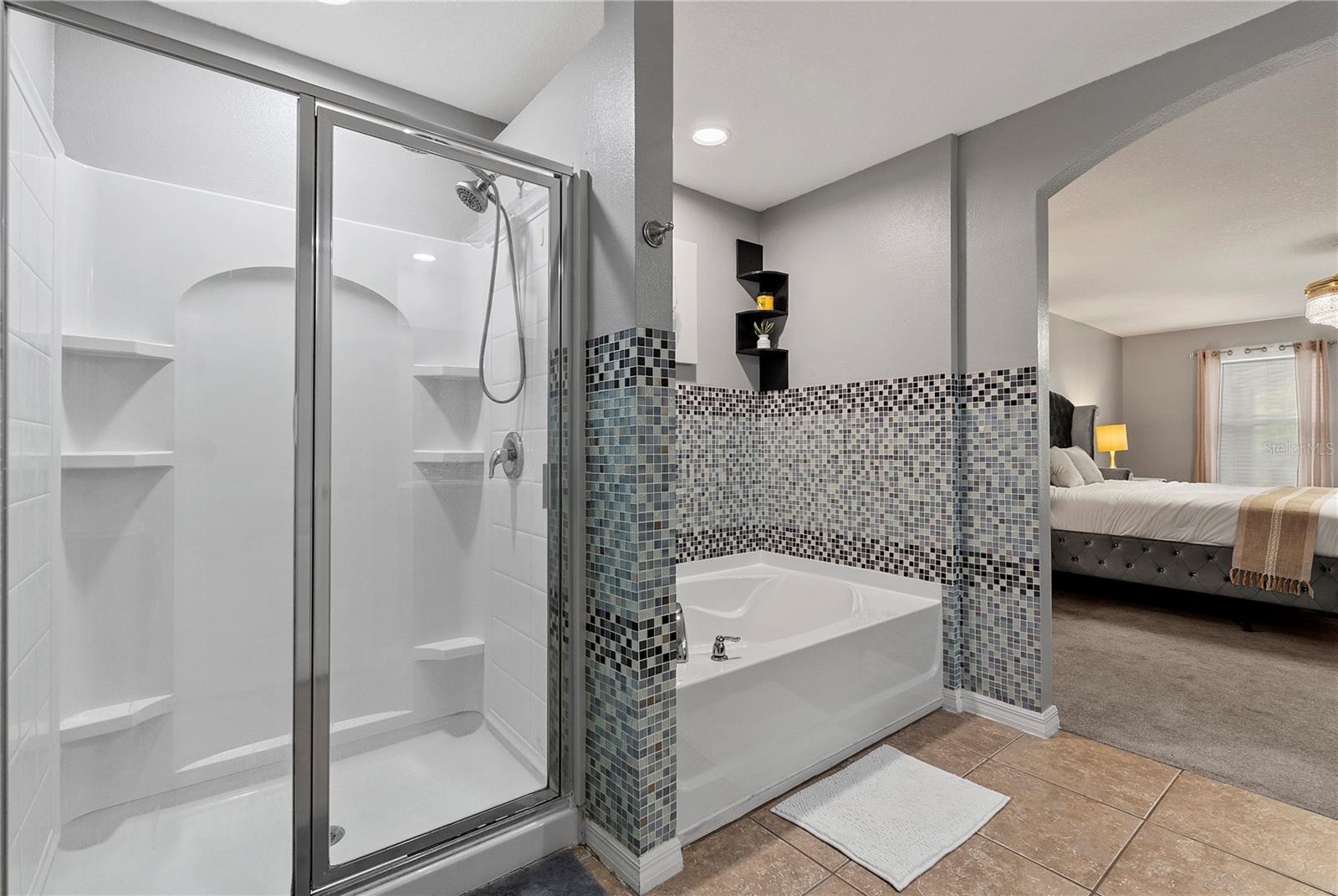 Image 13 of 26 For 963 Springs Landing Drive