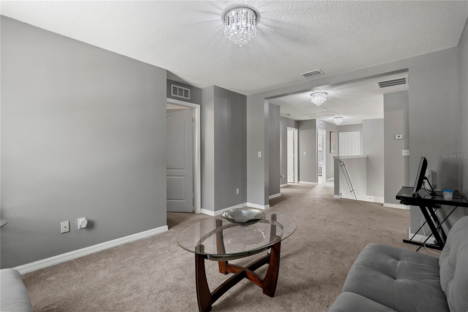 Image 18 of 26 For 963 Springs Landing Drive