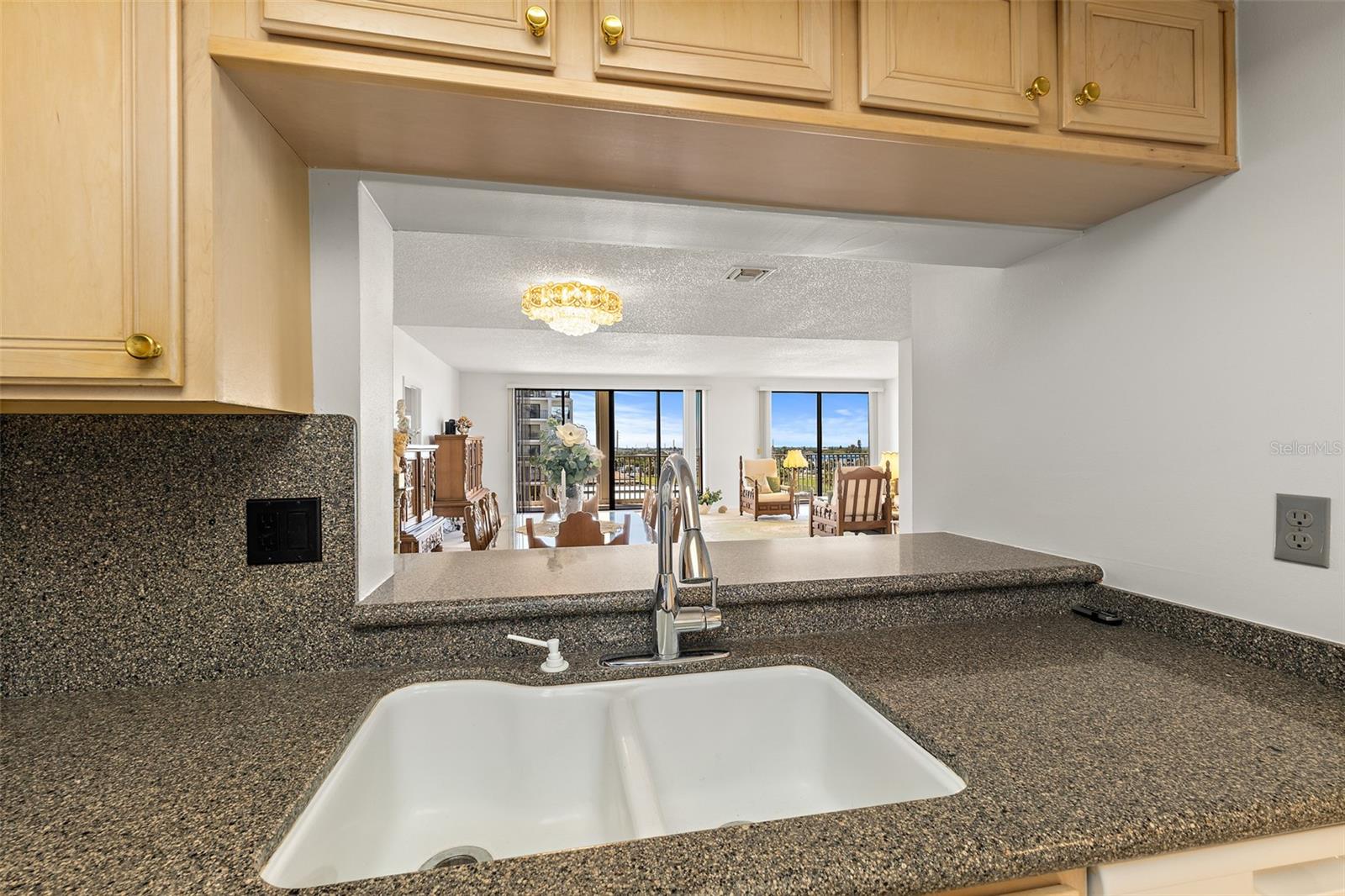 Image 11 of 55 For 750 Atlantic Avenue 509