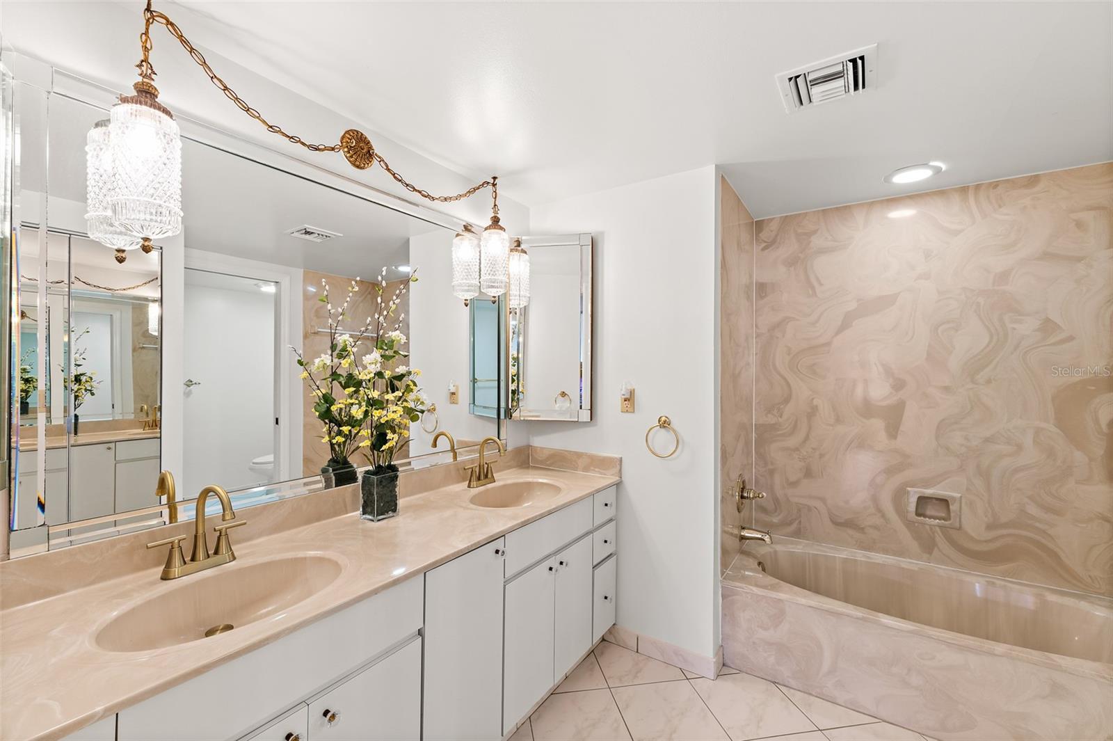 Image 20 of 55 For 750 Atlantic Avenue 509