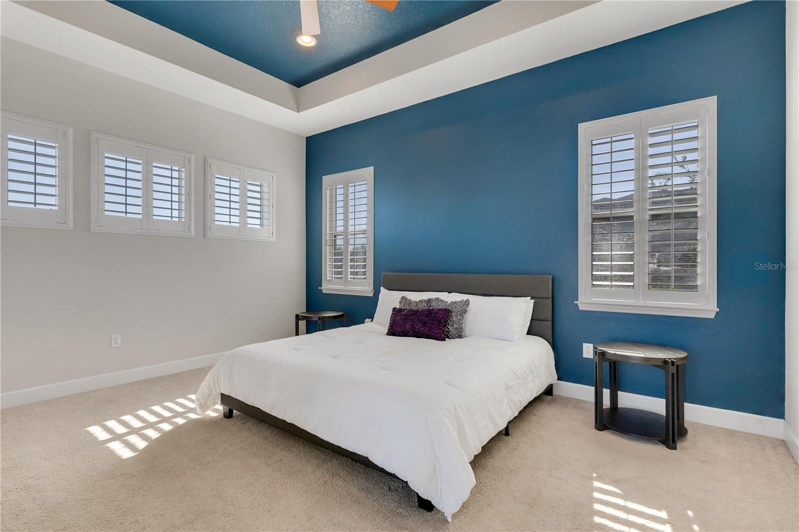 Image 17 of 37 For 8427 Reymont Street