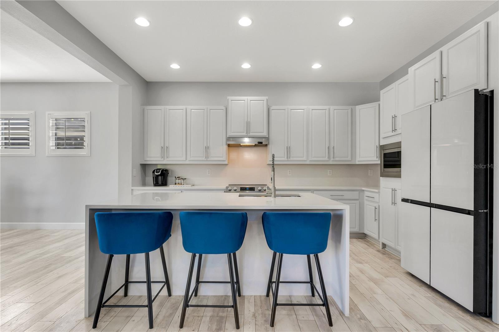 Image 5 of 37 For 8427 Reymont Street