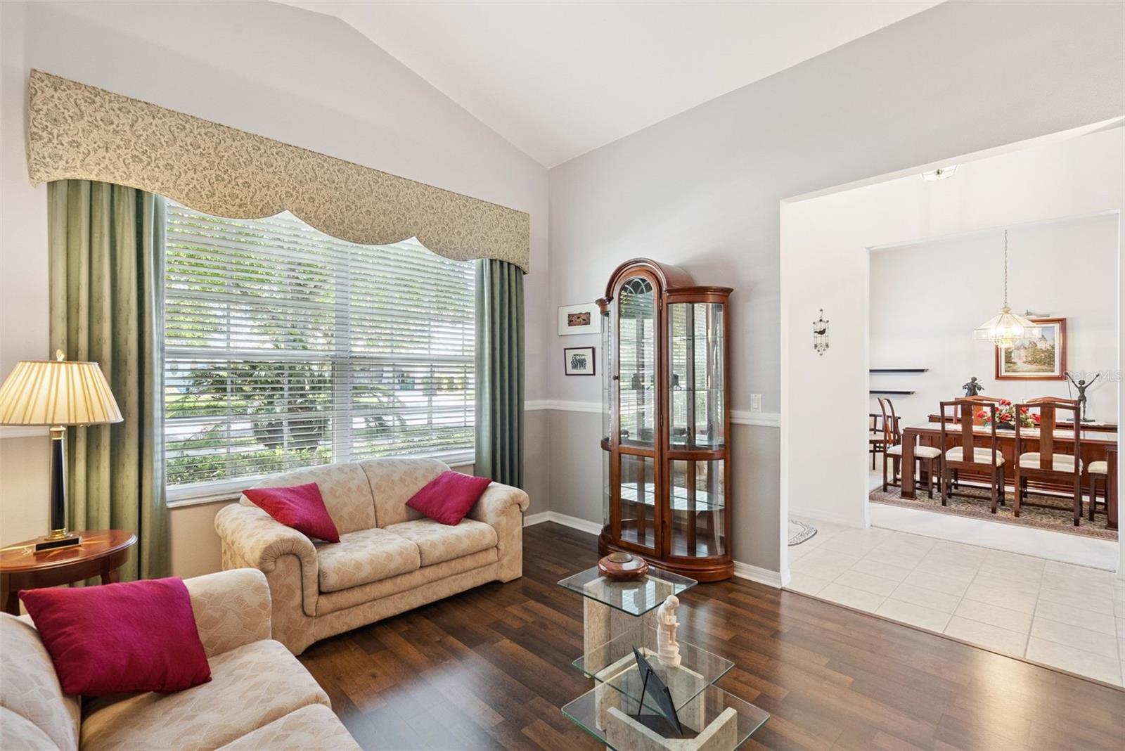 Image 20 of 62 For 1584 Cherry Ridge Drive