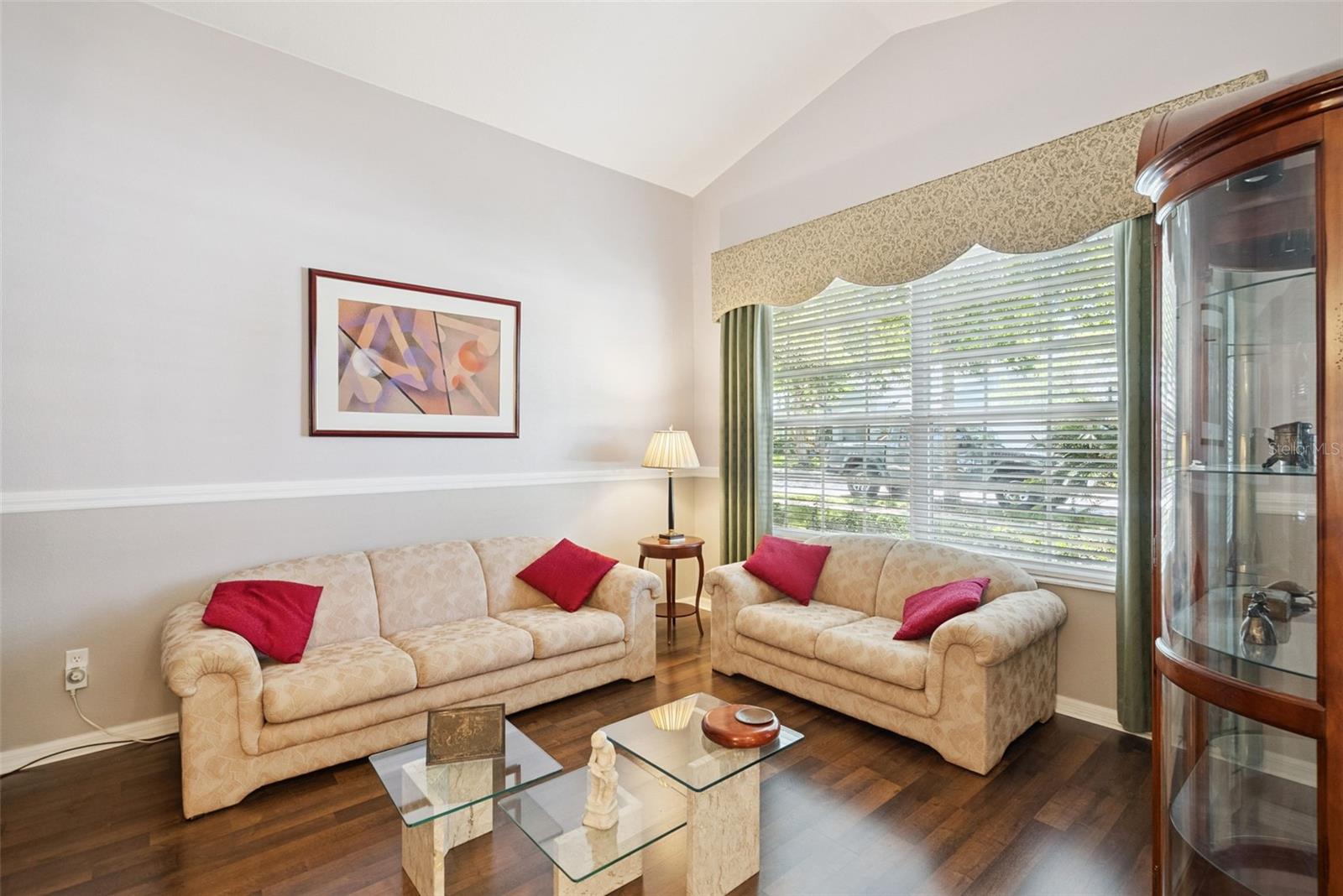 Image 22 of 62 For 1584 Cherry Ridge Drive