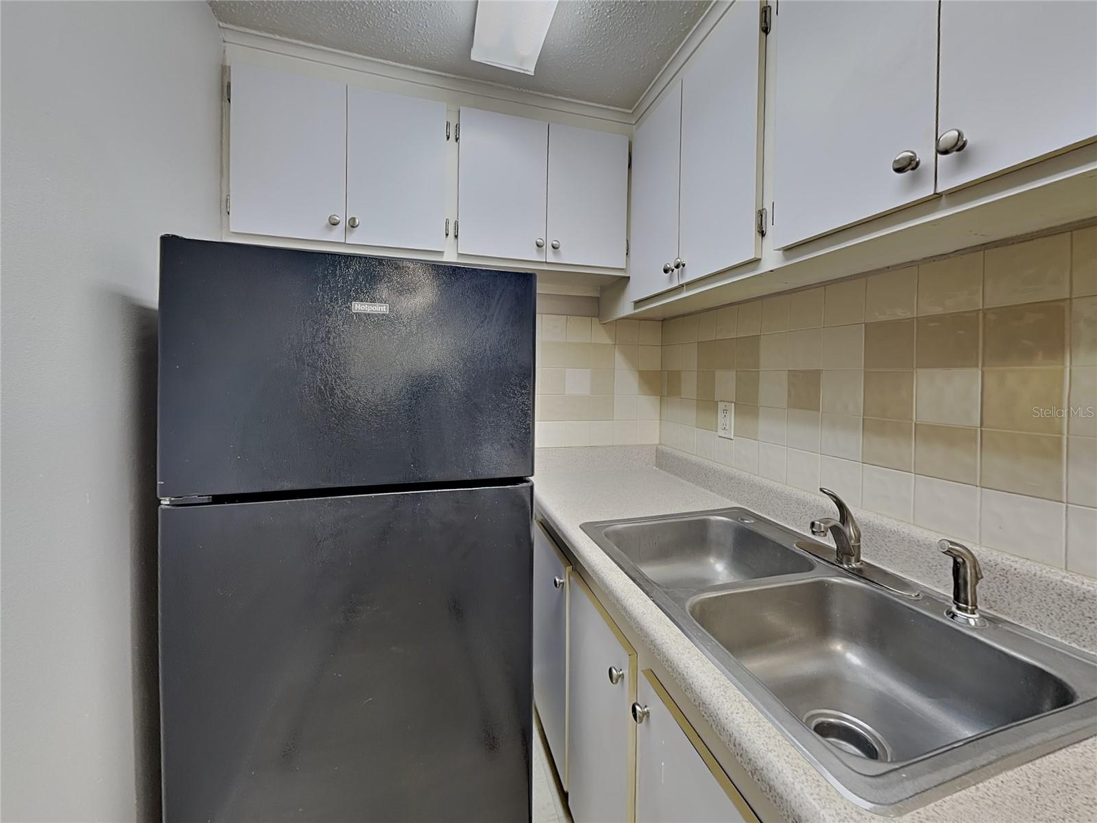 Image 3 of 10 For 9610 12th Street B