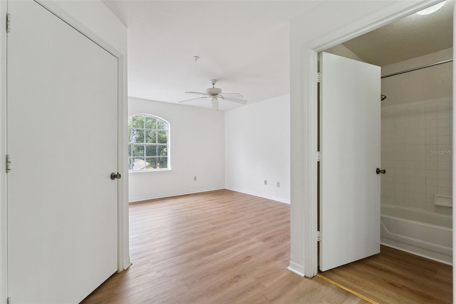 Image 12 of 24 For 7270 Westpointe Boulevard 931