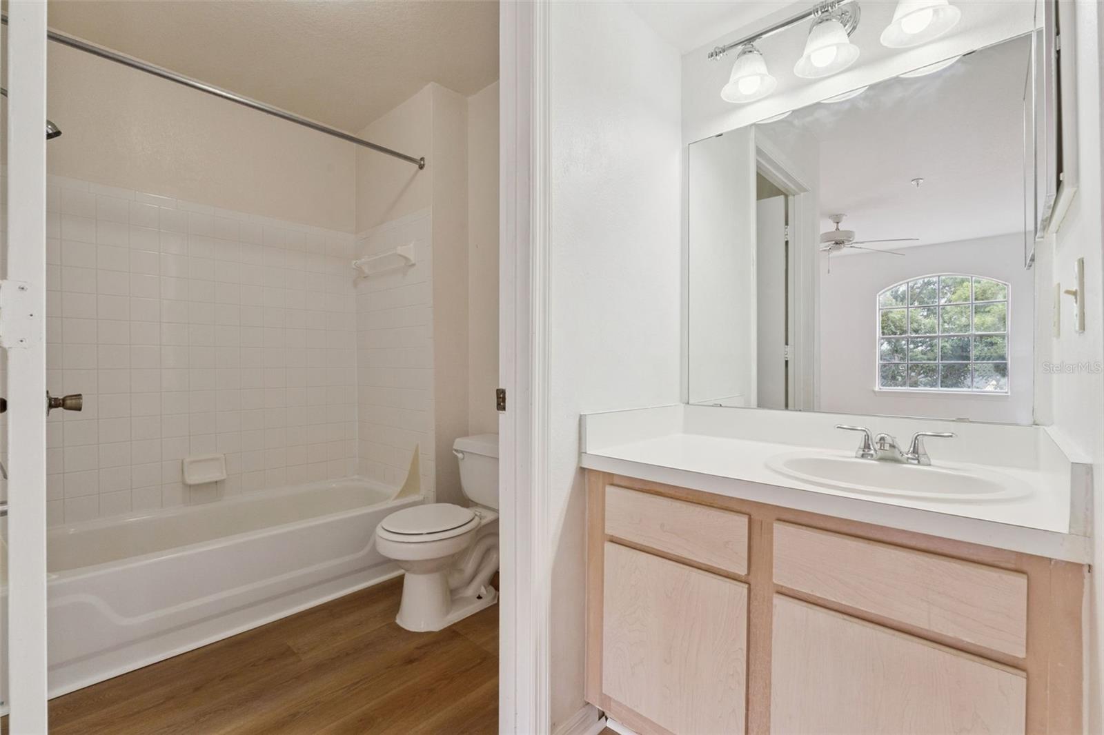 Image 19 of 24 For 7270 Westpointe Boulevard 931