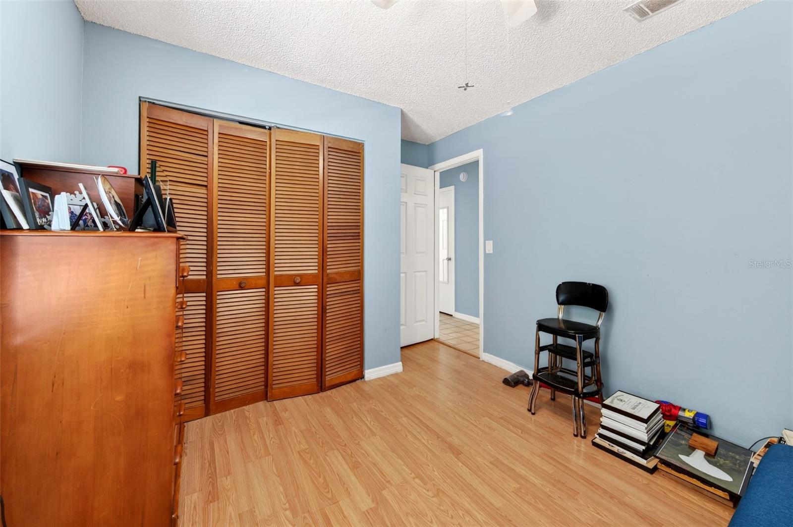 Image 13 of 32 For 250 Perth Avenue