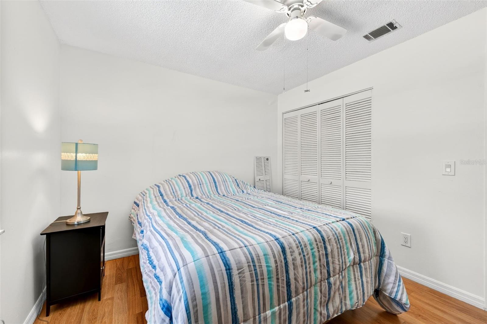 Image 17 of 32 For 250 Perth Avenue