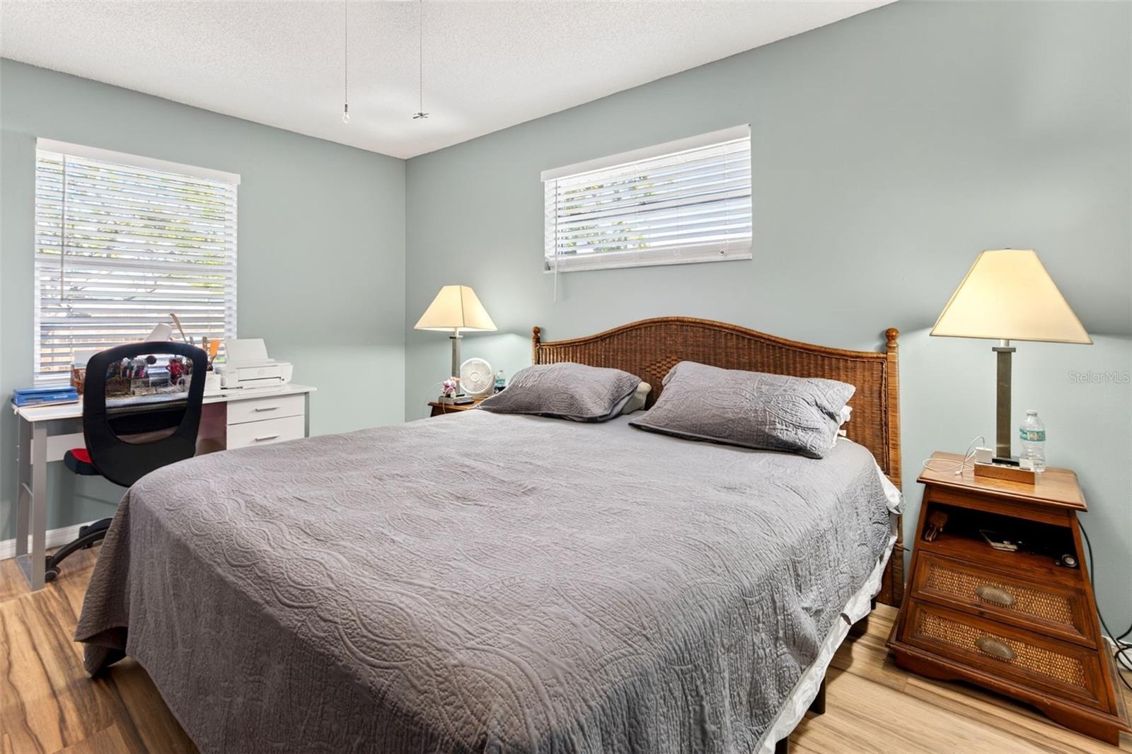 Image 18 of 32 For 250 Perth Avenue