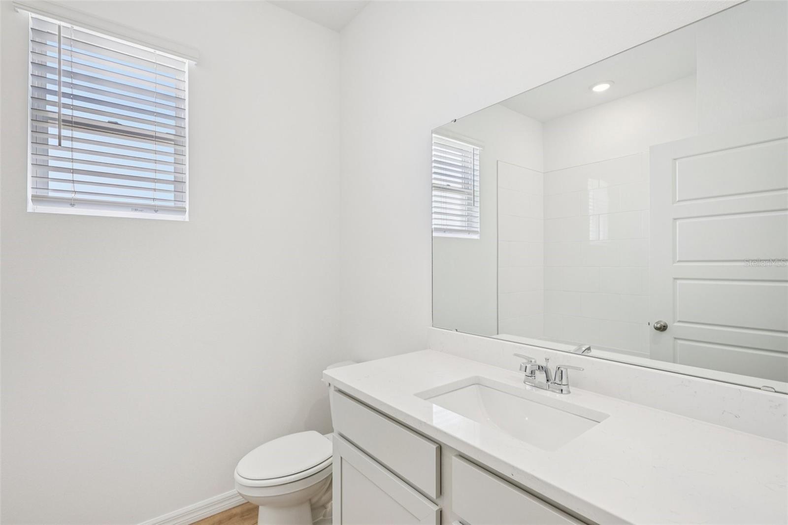 Image 18 of 35 For 4664 Barberry Avenue