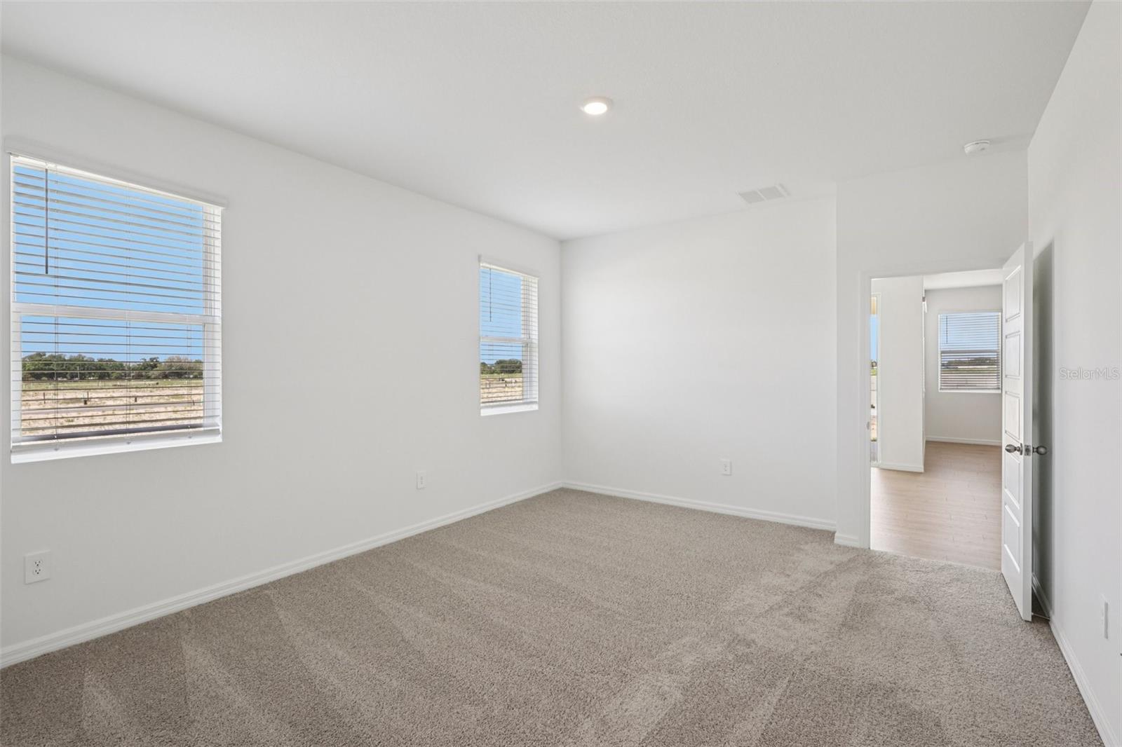 Image 31 of 35 For 4664 Barberry Avenue