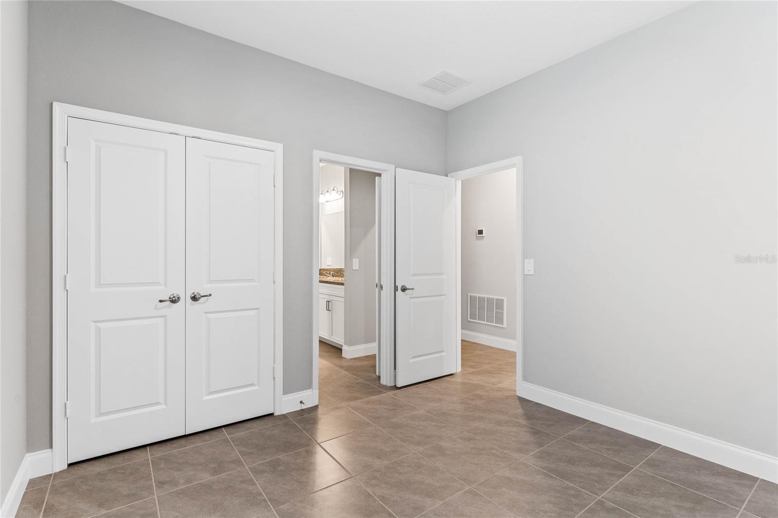 Image 6 of 13 For 851 Vineyard Ridge Road