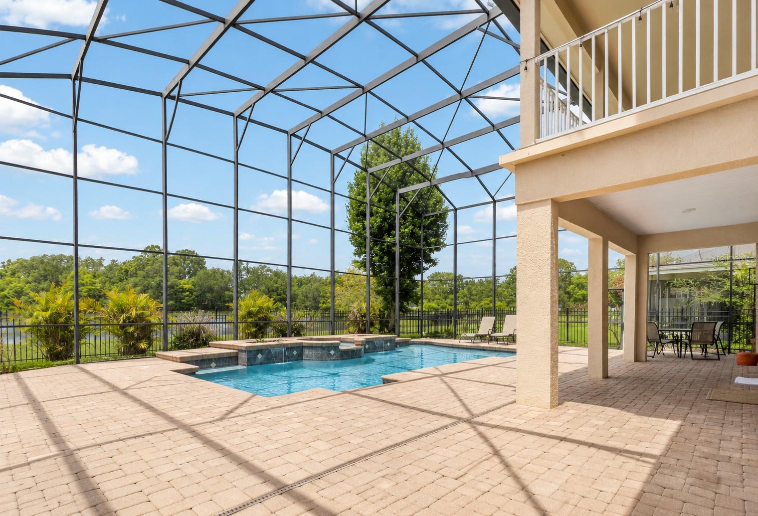 Image 6 of 33 For 6568 Bayboro Court