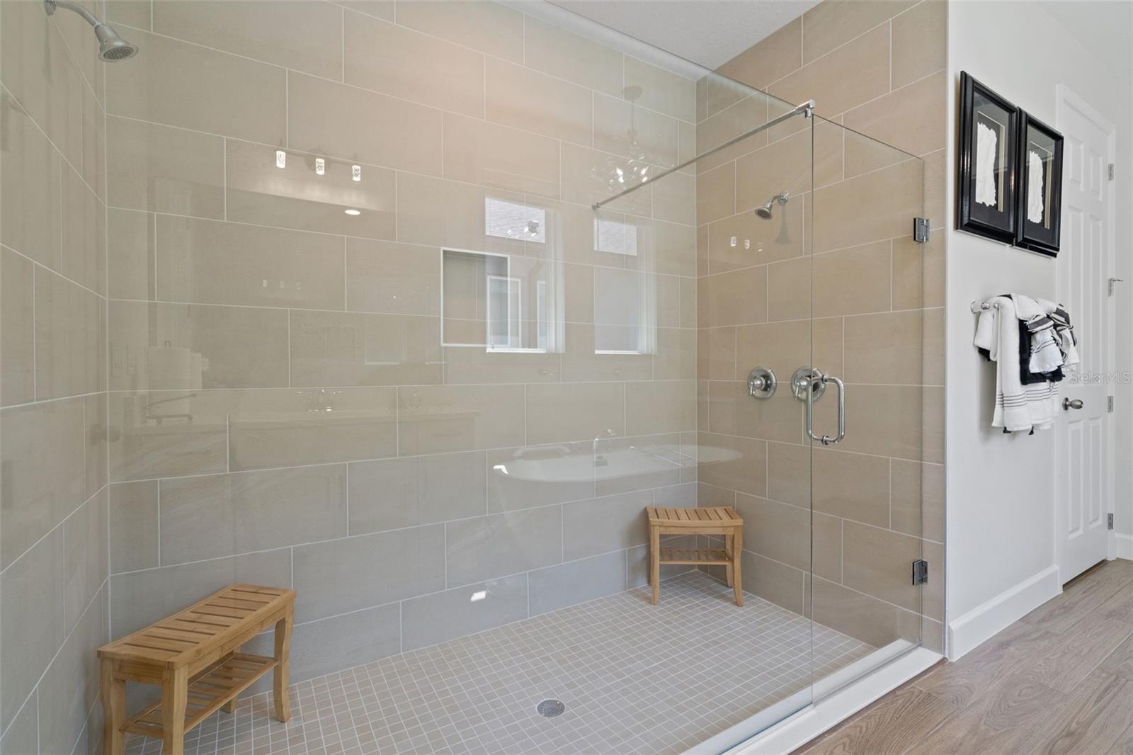 Image 20 of 41 For 2534 Cedar Shake Court