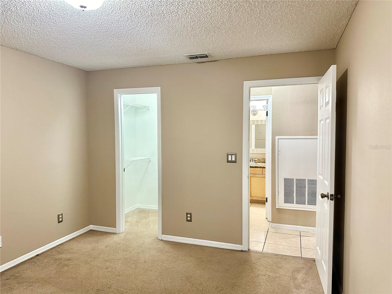 Listing photo id 15 for 1055 Hiawassee Road 2026