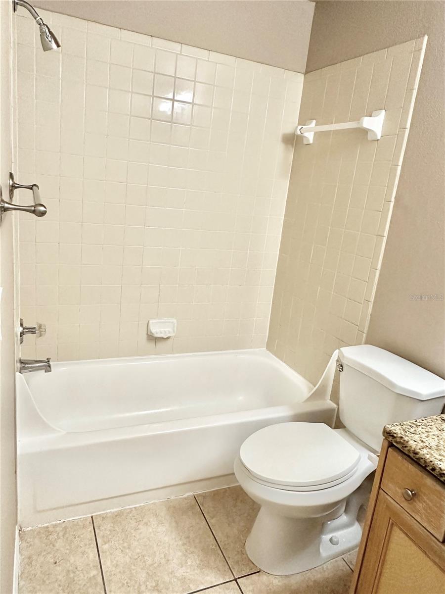 Listing photo id 17 for 1055 Hiawassee Road 2026