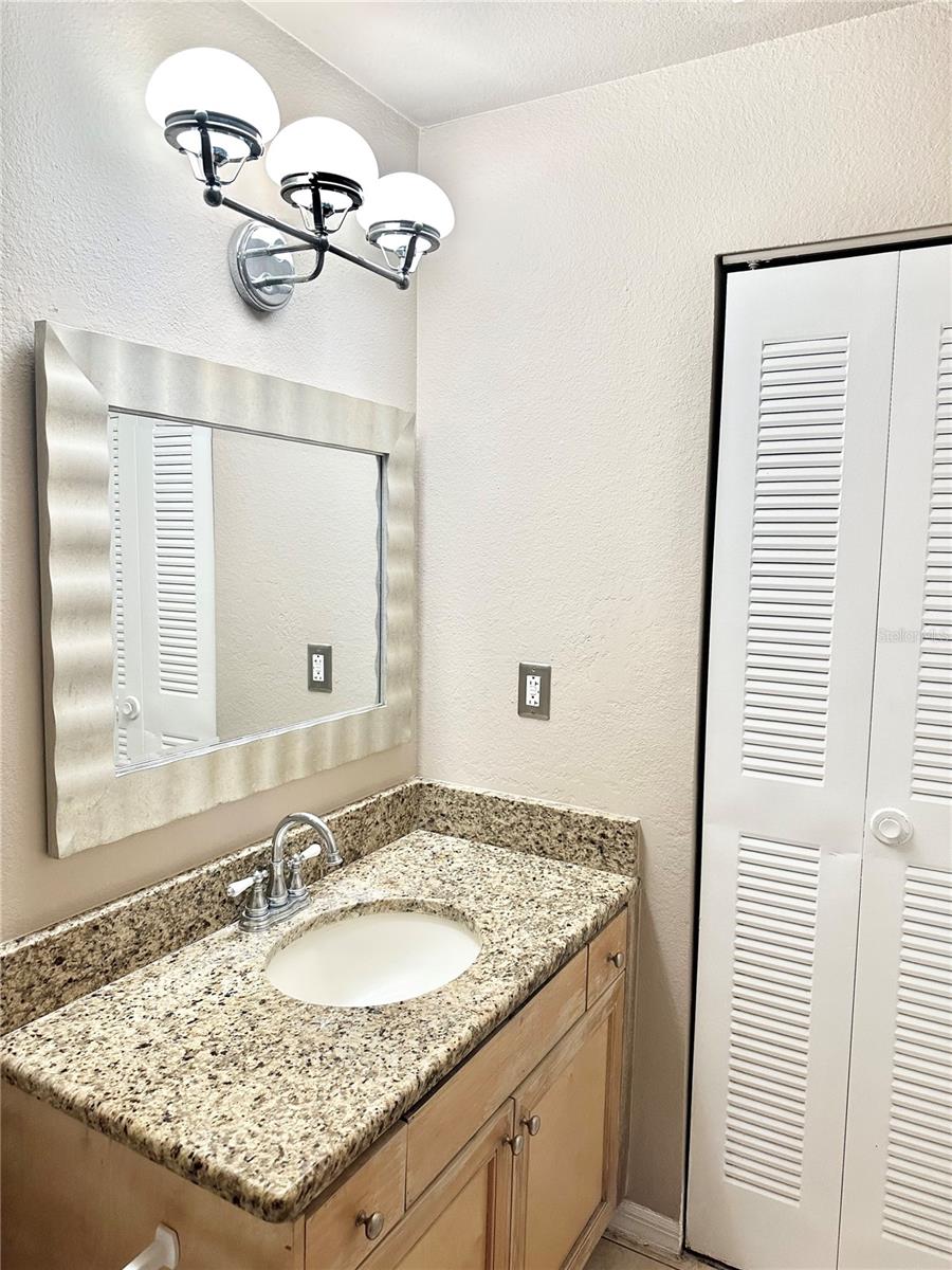 Listing photo id 18 for 1055 Hiawassee Road 2026