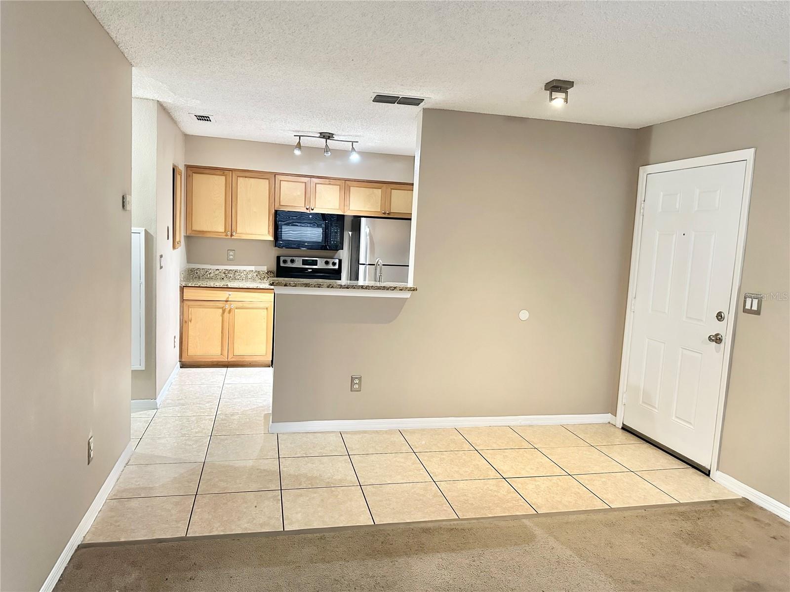 Listing photo id 3 for 1055 Hiawassee Road 2026