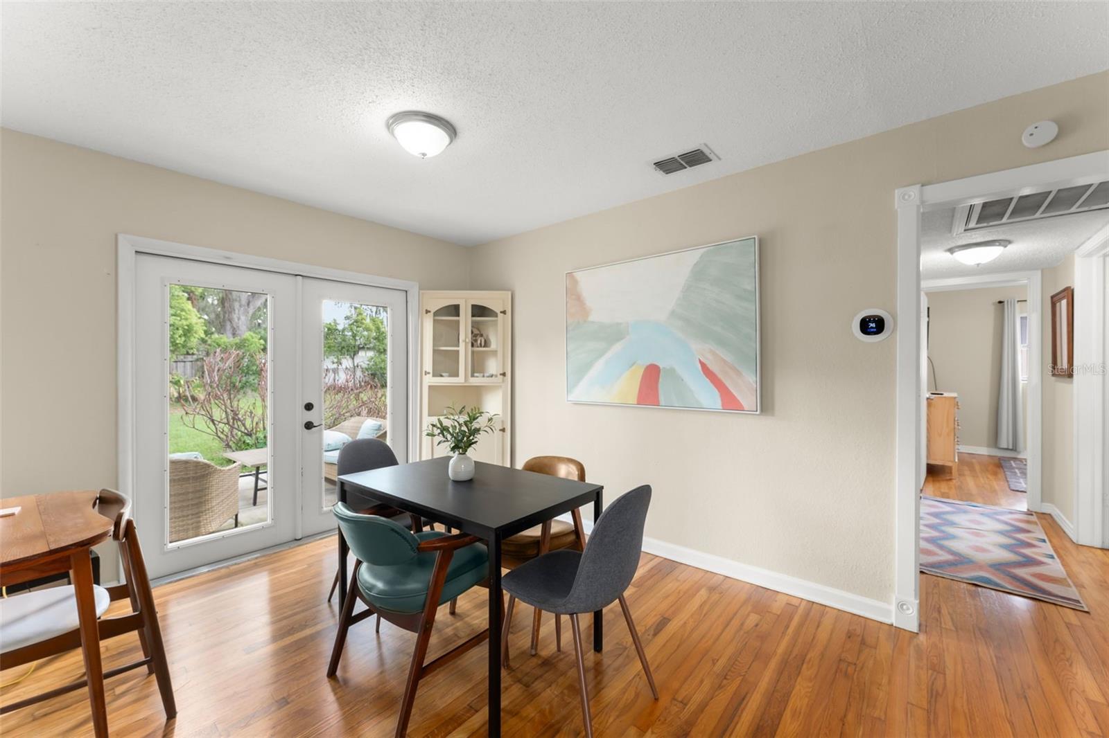 Image 17 of 48 For 715 Beacon Road