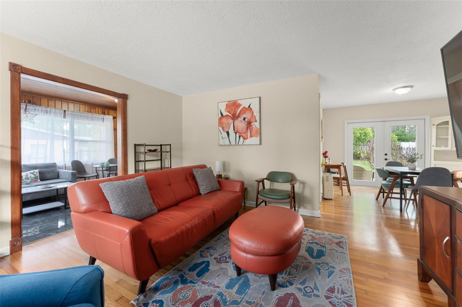 Image 4 of 48 For 715 Beacon Road