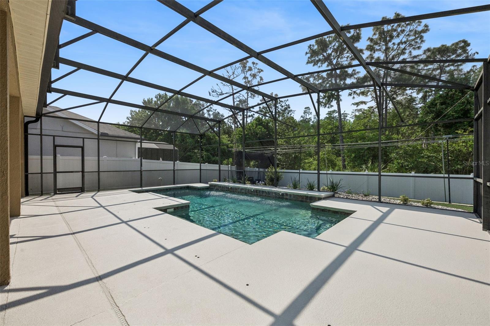 Image 32 of 39 For 14468 Salinger Road