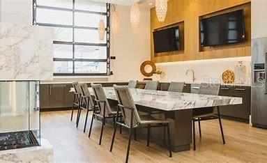 Image 6 of 12 For 125-3 Pine Street