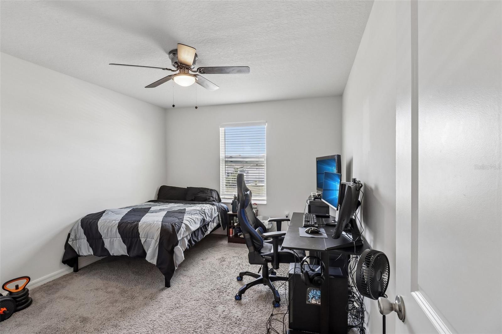 Image 14 of 27 For 2082 Ficus Street