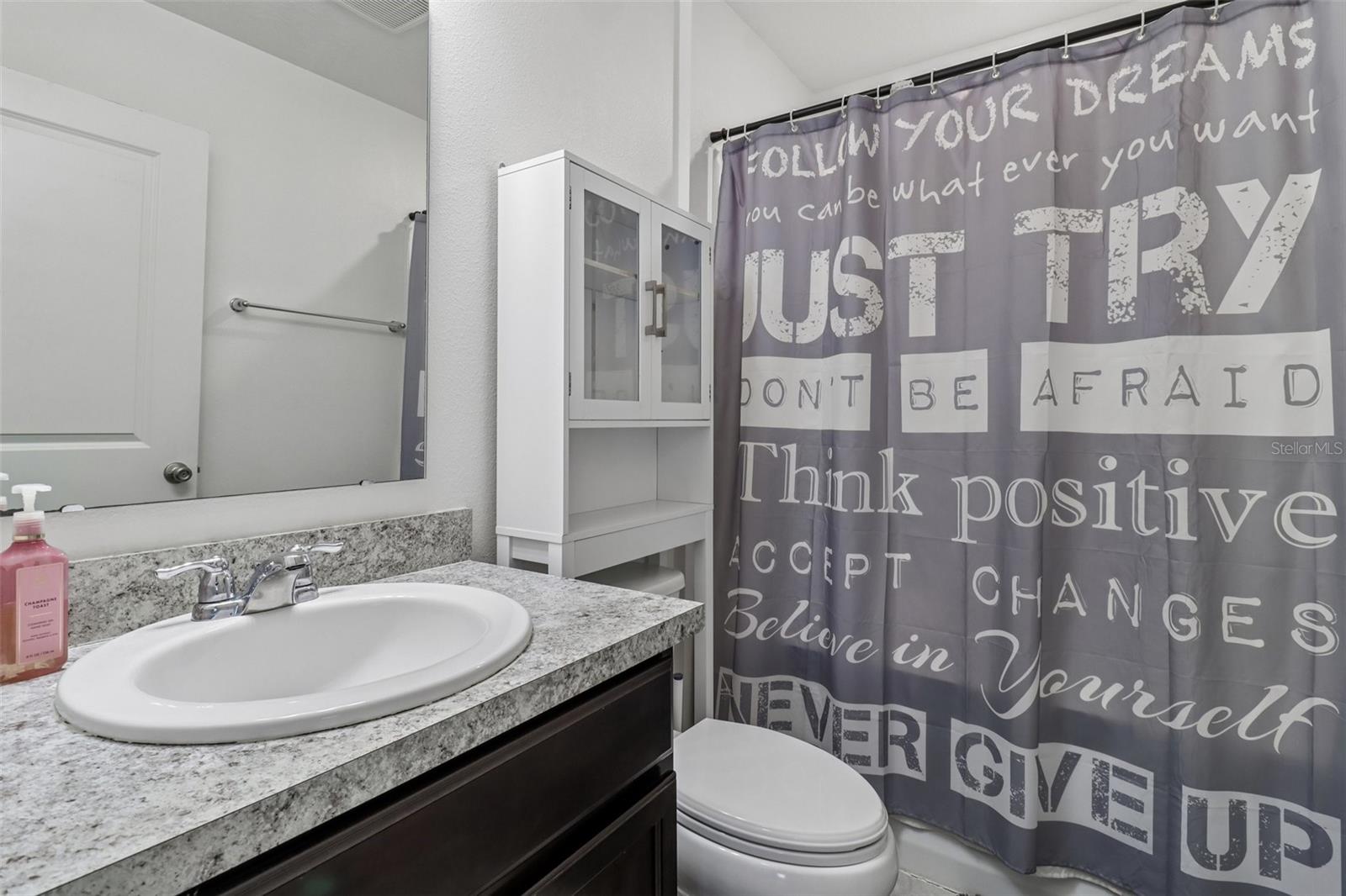 Image 17 of 27 For 2082 Ficus Street