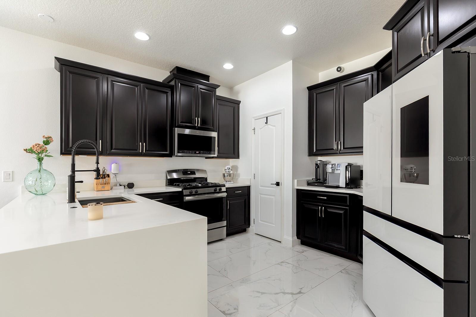 Image 4 of 20 For 12182 Sandy Apple Road