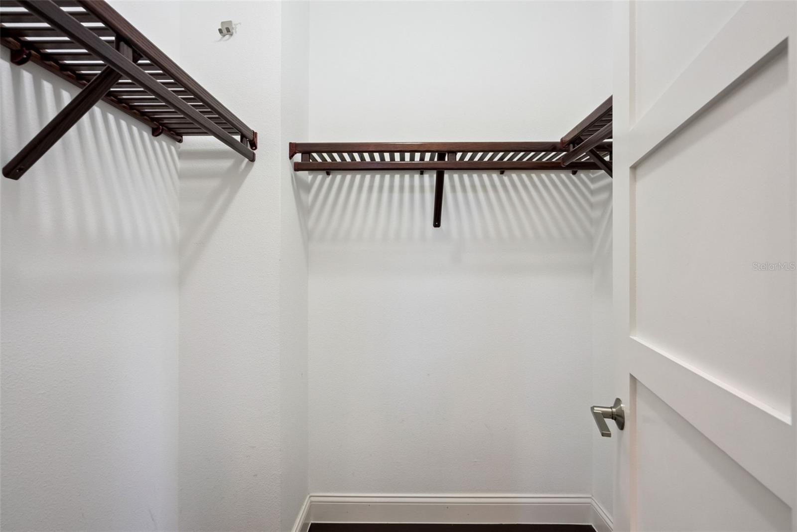 Image 36 of 66 For 2505 Depauw Avenue