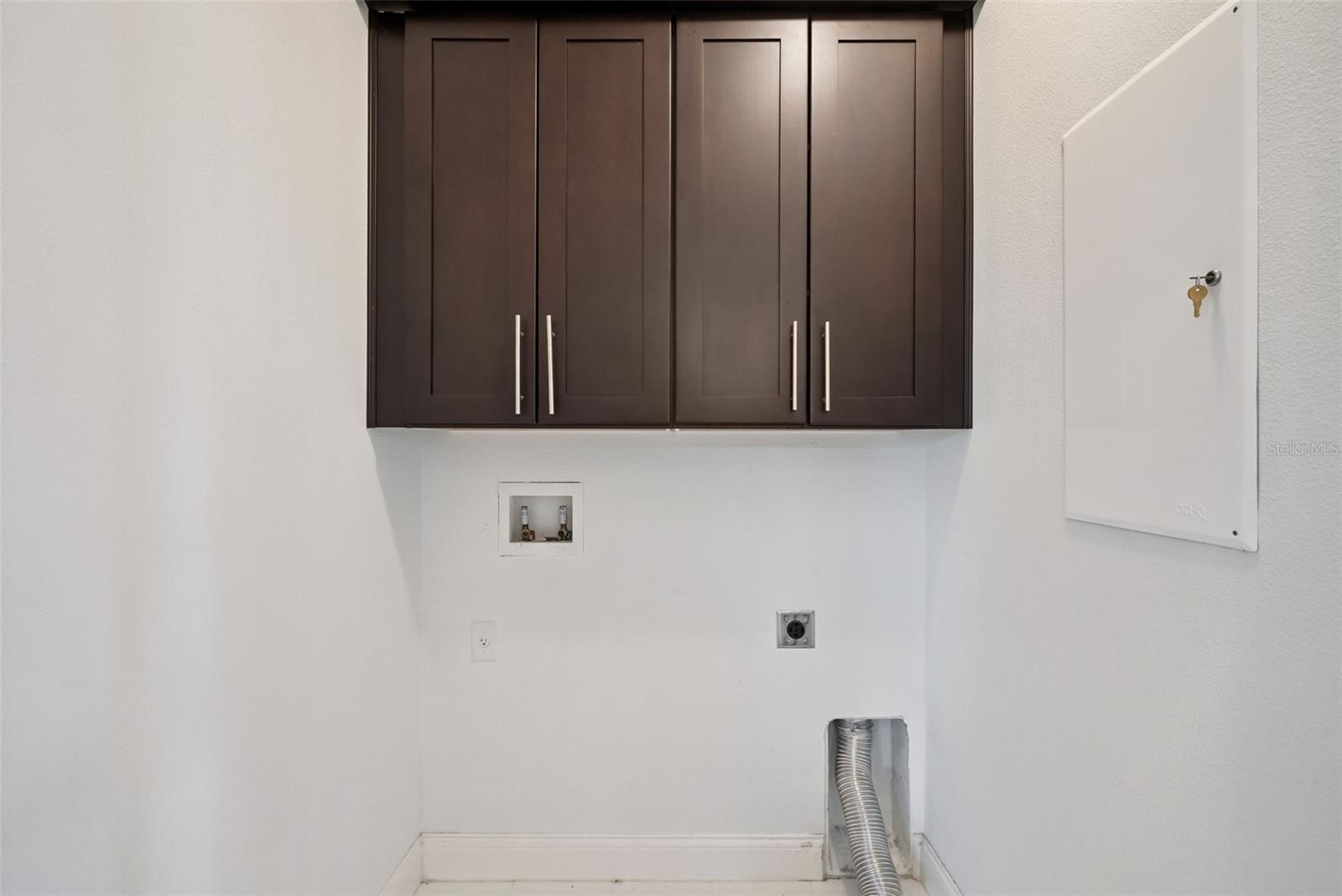 Image 37 of 66 For 2505 Depauw Avenue