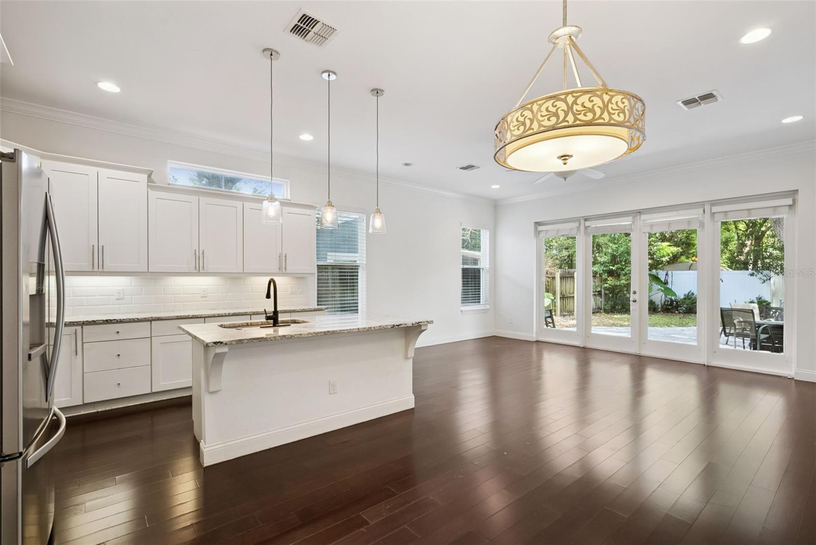 Image 5 of 66 For 2505 Depauw Avenue