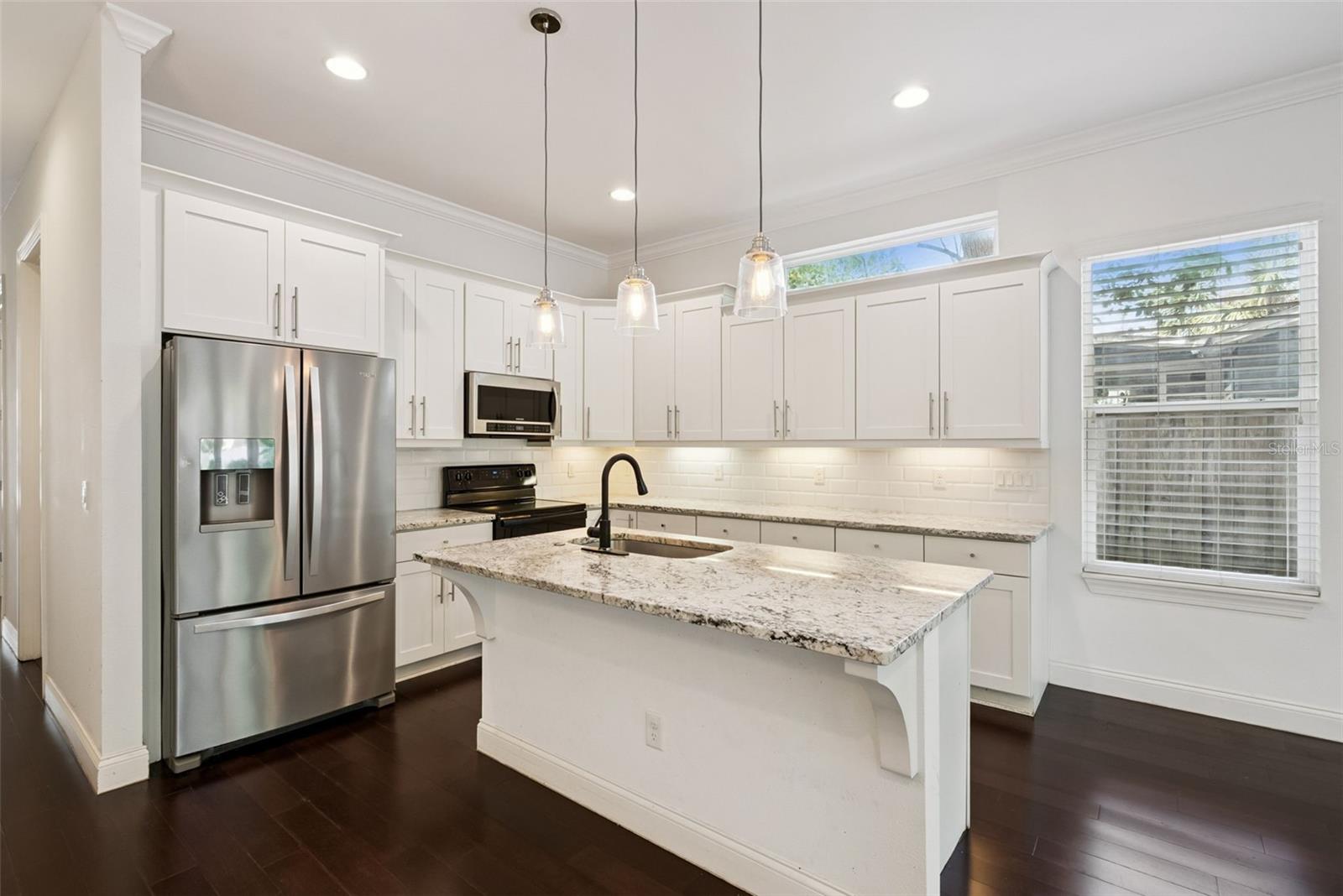 Image 8 of 66 For 2505 Depauw Avenue