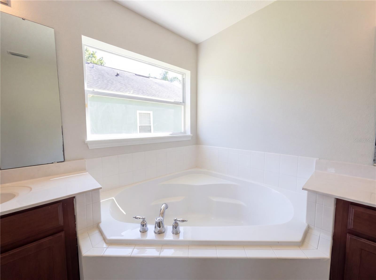 Image 17 of 24 For 457 Marathon Lane