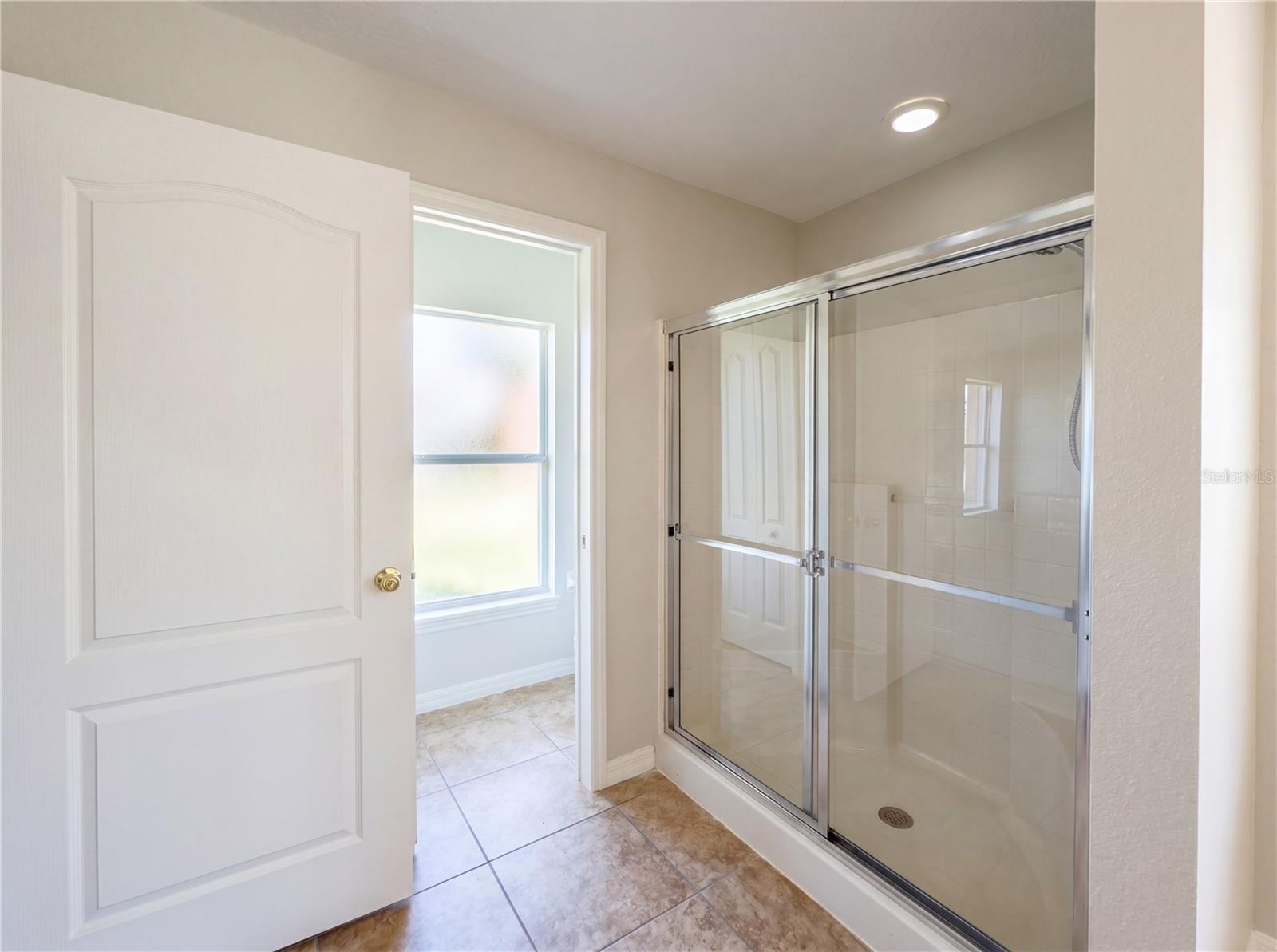 Image 18 of 24 For 457 Marathon Lane