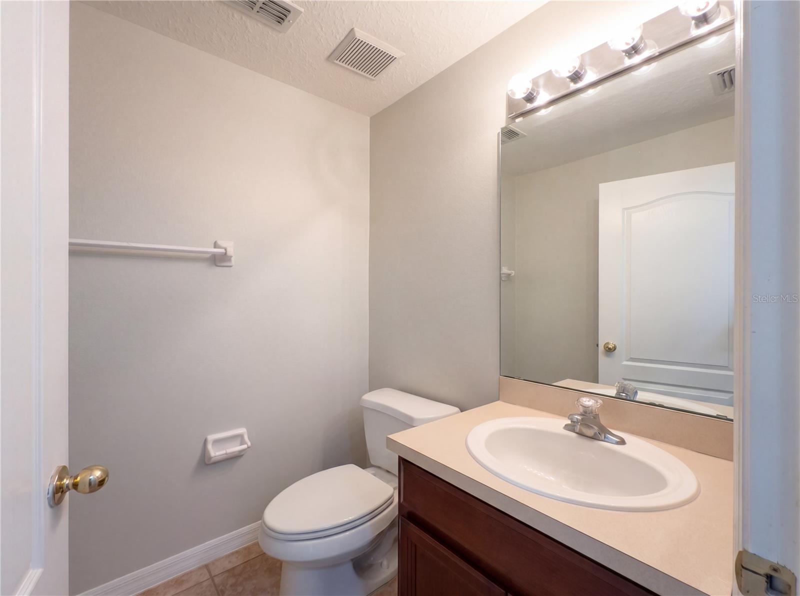 Image 20 of 24 For 457 Marathon Lane