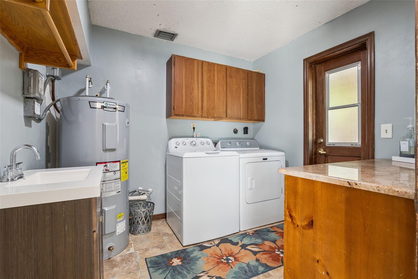 Image 29 of 37 For 107 Countryside Drive