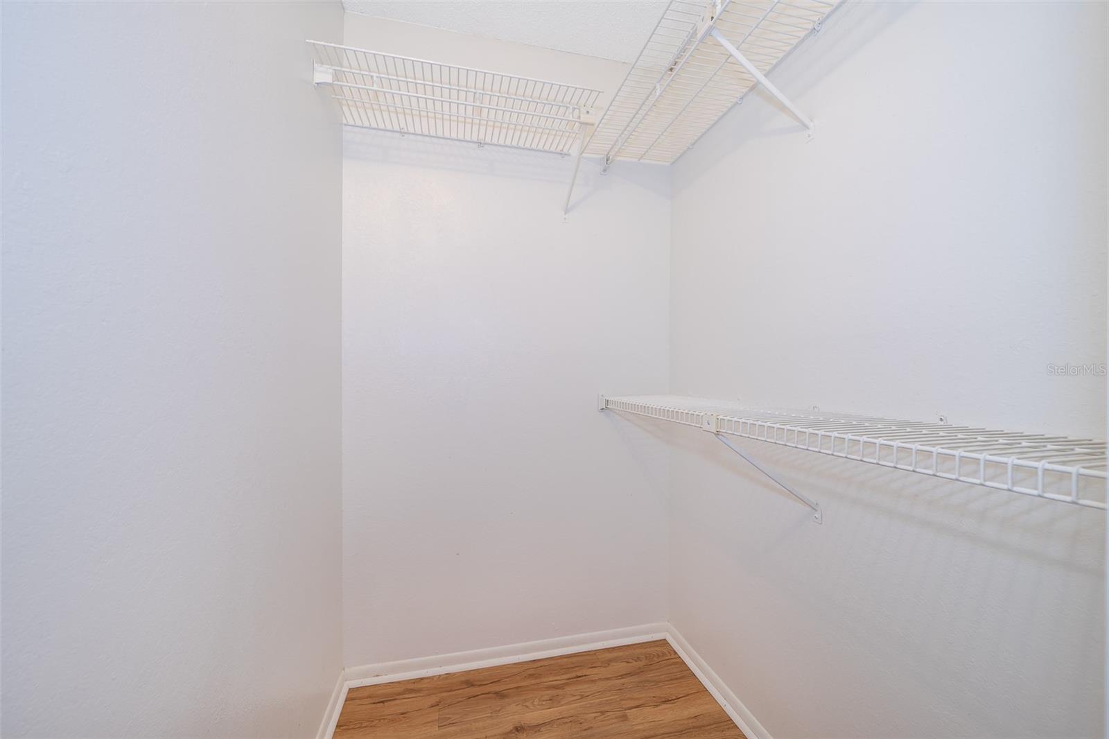 Image 19 of 21 For 956 Salt Pond Place 306