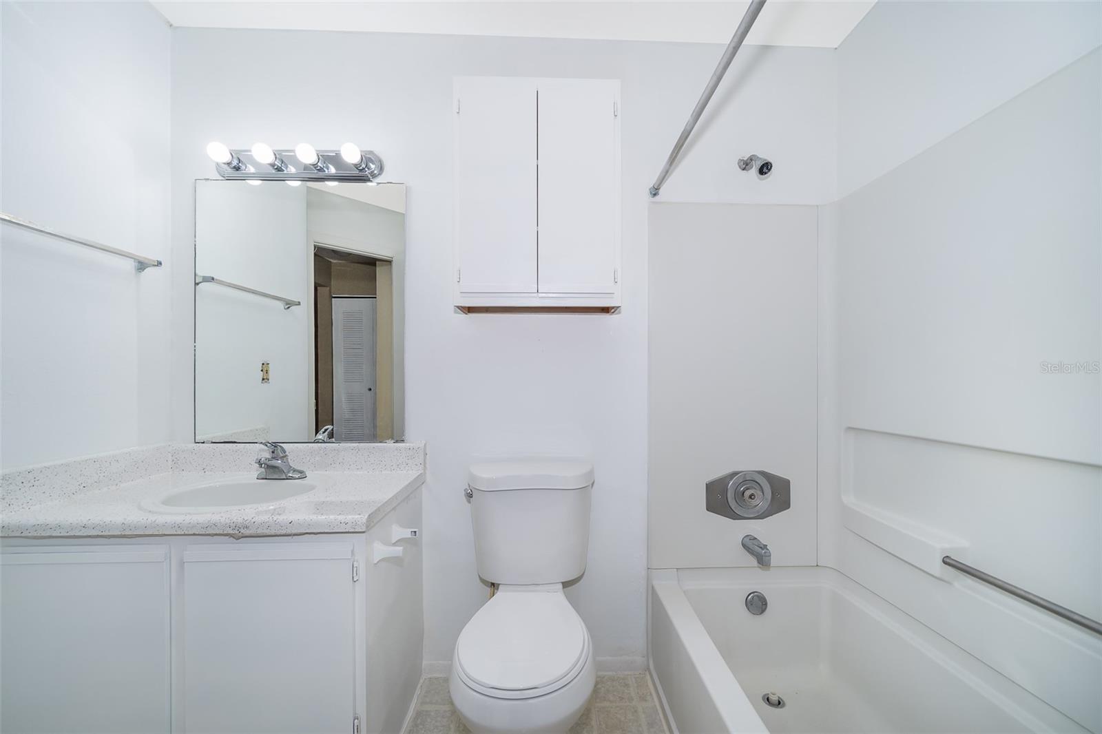 Image 20 of 21 For 956 Salt Pond Place 306