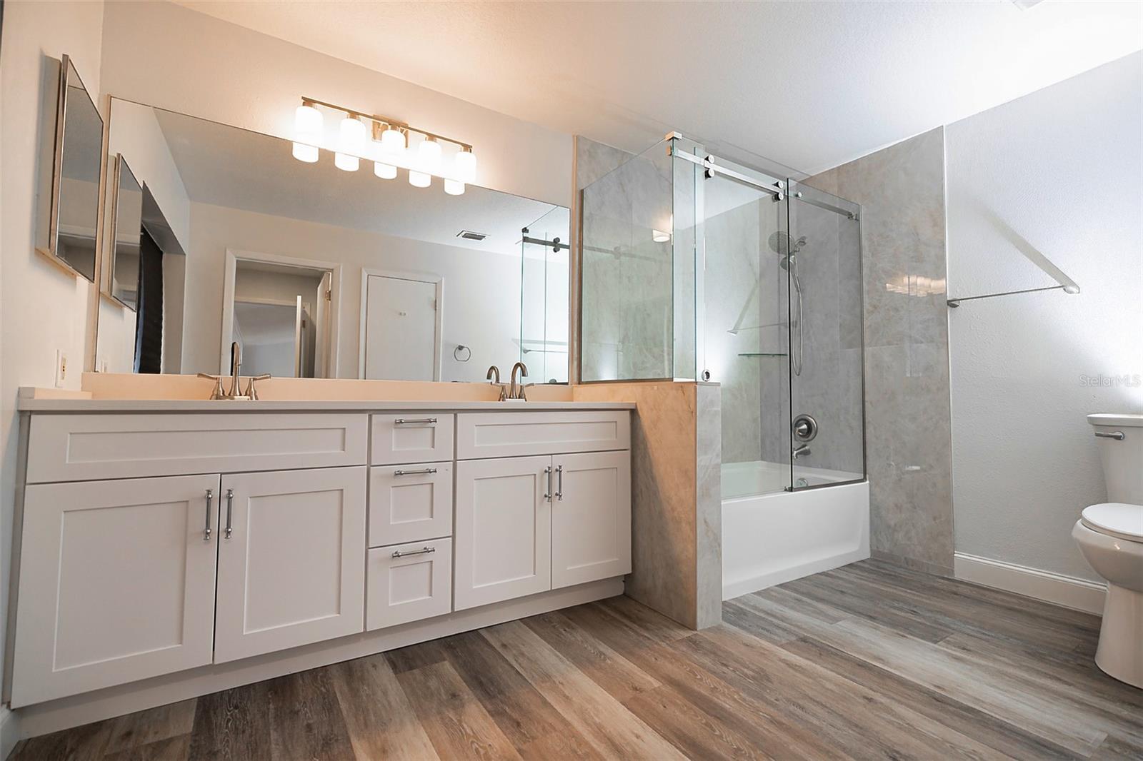 Image 9 of 17 For 1033 Old South Lane