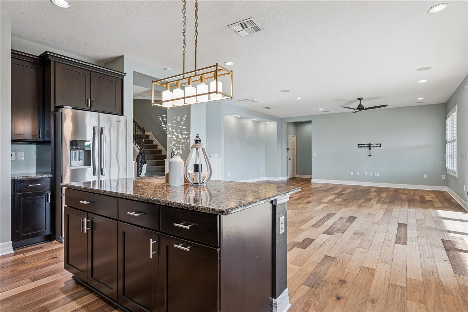 Image 16 of 44 For 11659 Acosta Avenue