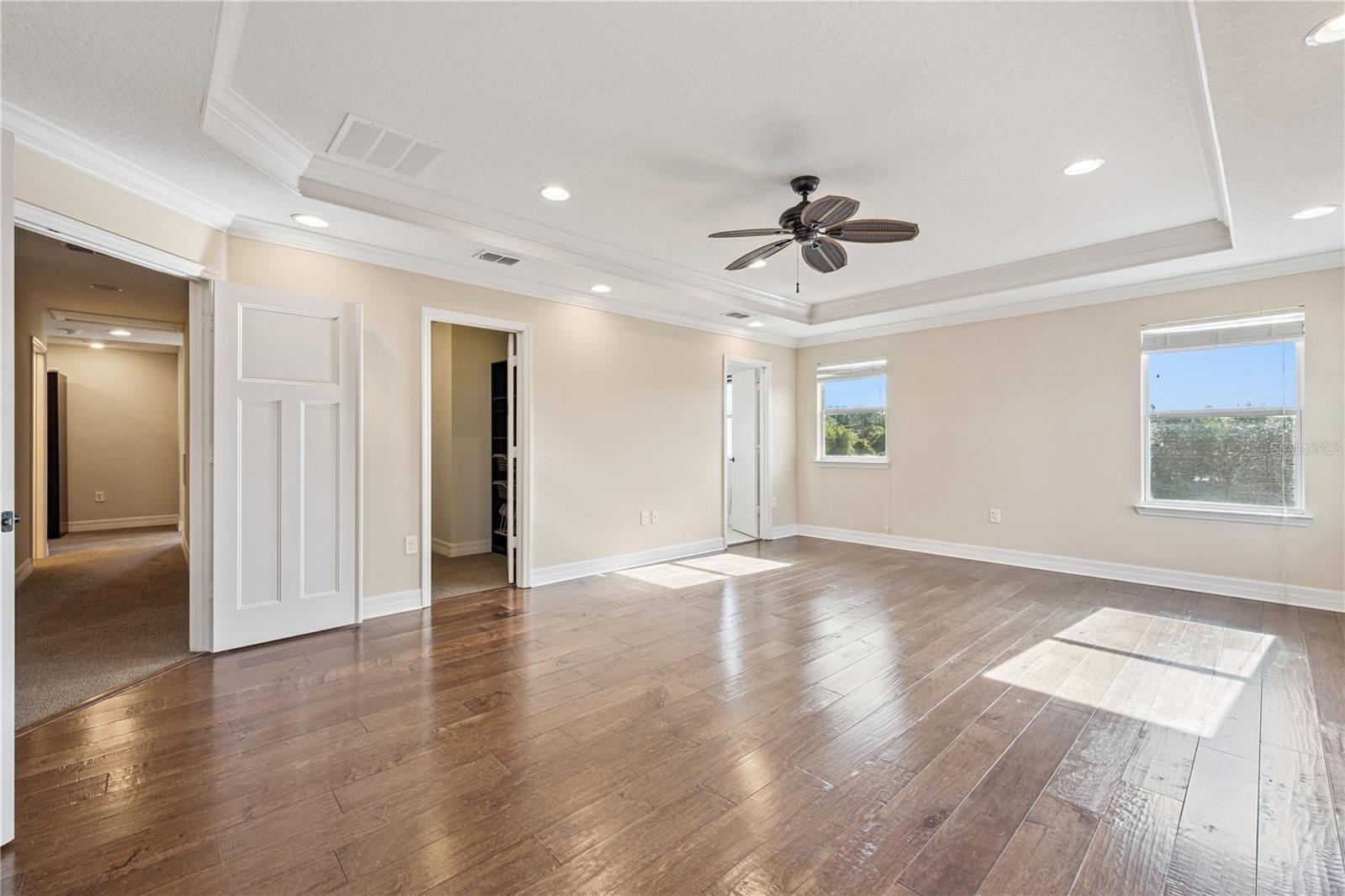 Image 23 of 44 For 11659 Acosta Avenue