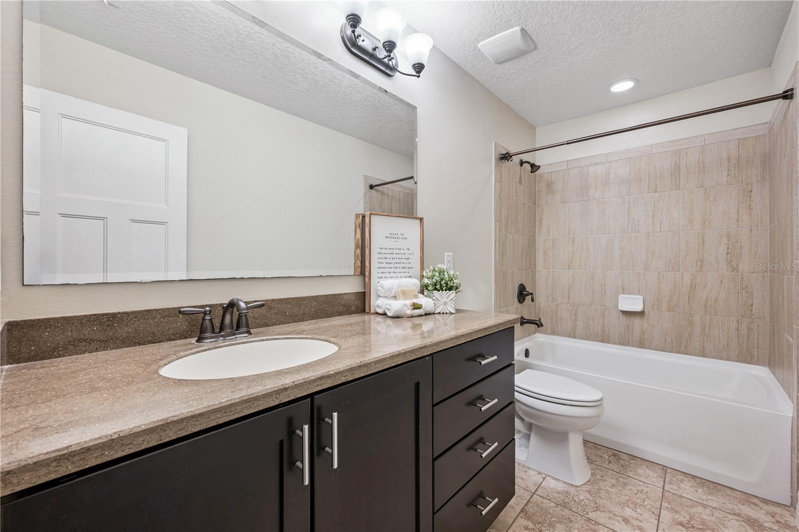 Image 30 of 44 For 11659 Acosta Avenue