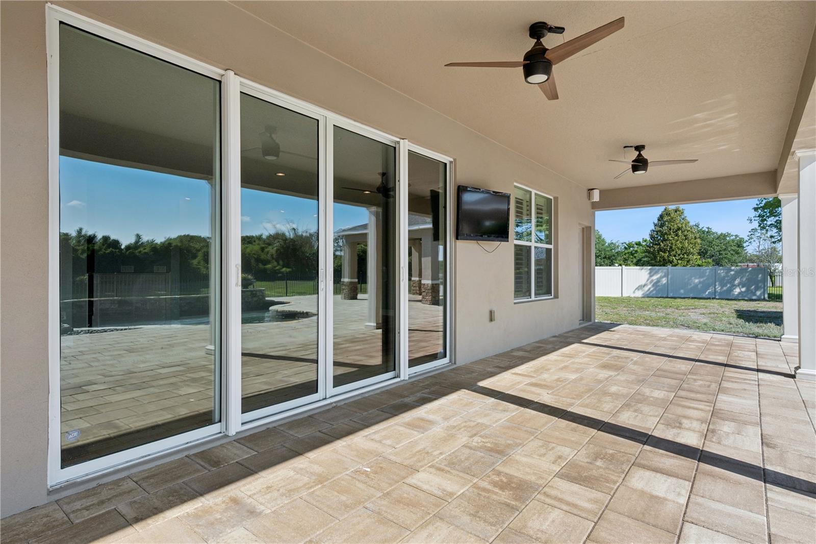 Image 37 of 44 For 11659 Acosta Avenue