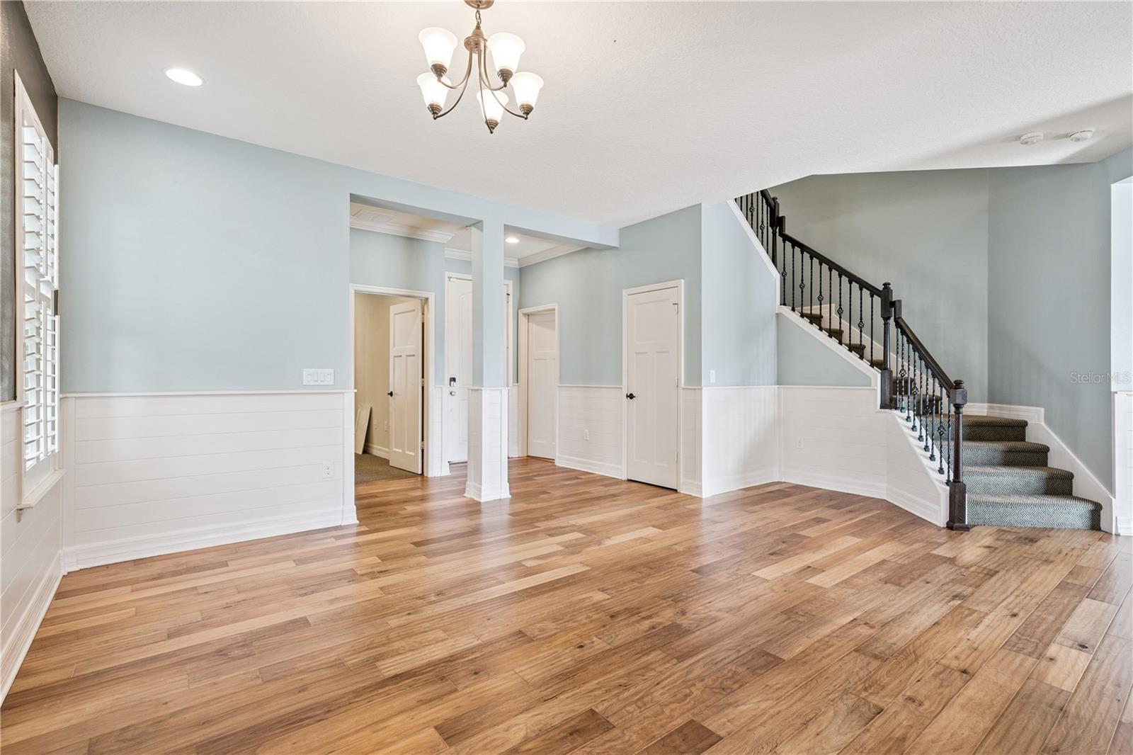 Image 7 of 44 For 11659 Acosta Avenue